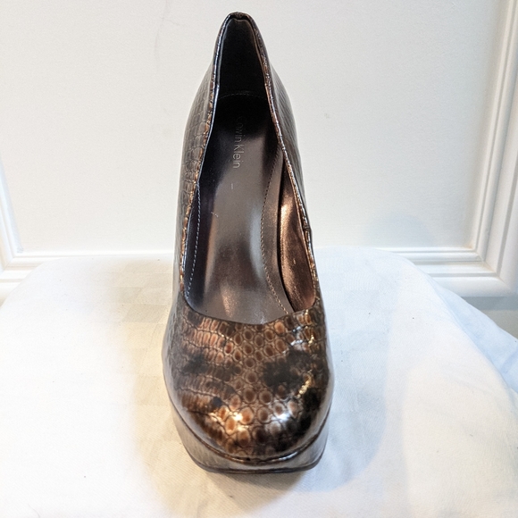 NWOT Calvin Klein heels - Picture 3 of 15